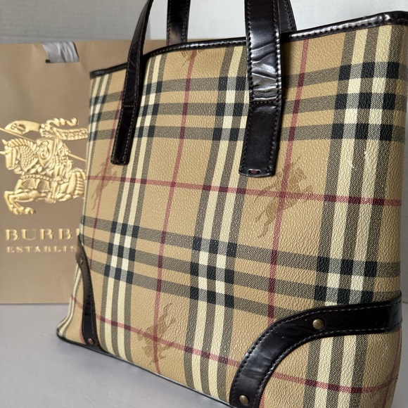 AUTHENTIC LARGE TOTE BAG BURBERRY. - Picture 1 of 17